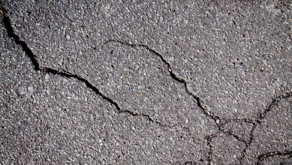 CRACK SEALER